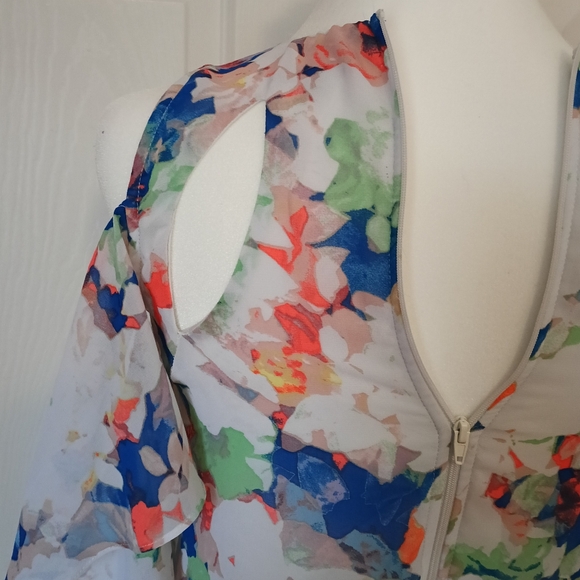 Floral Cold Shoulder Dress Girls 14 - Picture 6 of 9